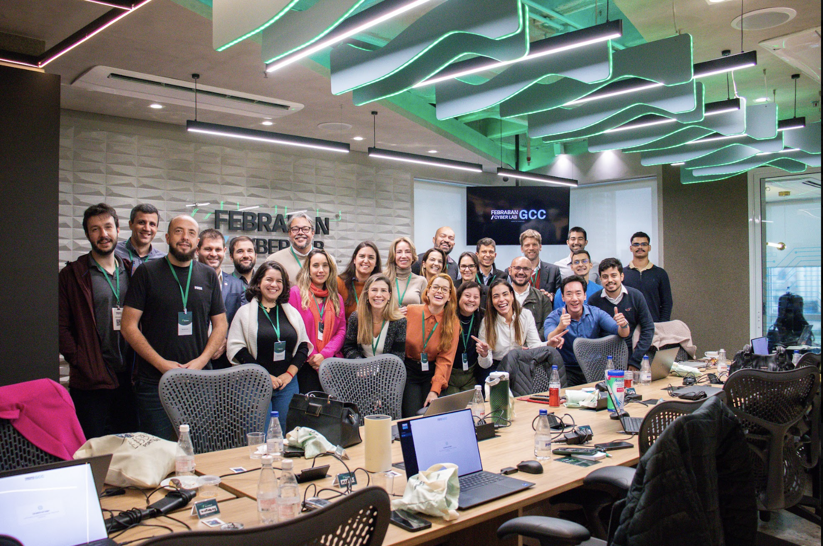 Equipe reunida após o tabletop na FEBRABAN Cyber Lab